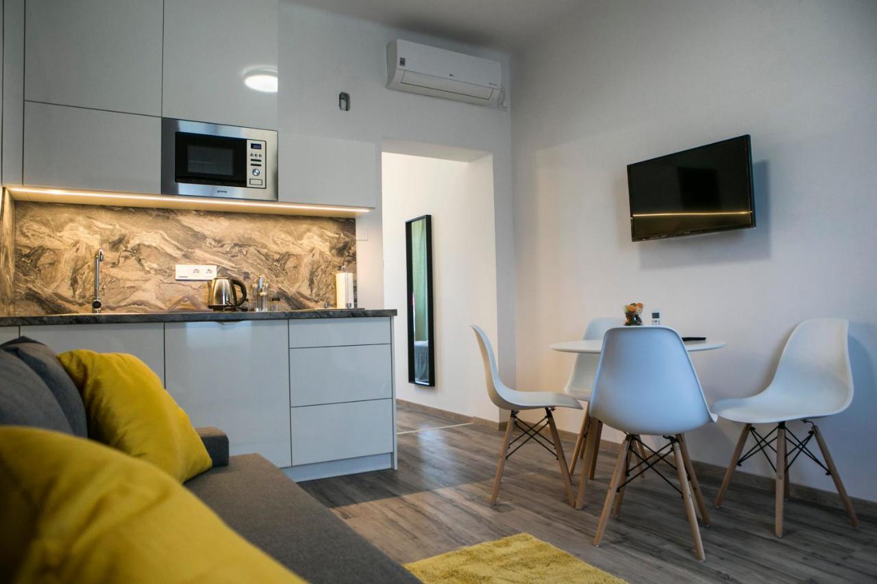 Marusius Apartmanhaz Makó Екстериор снимка