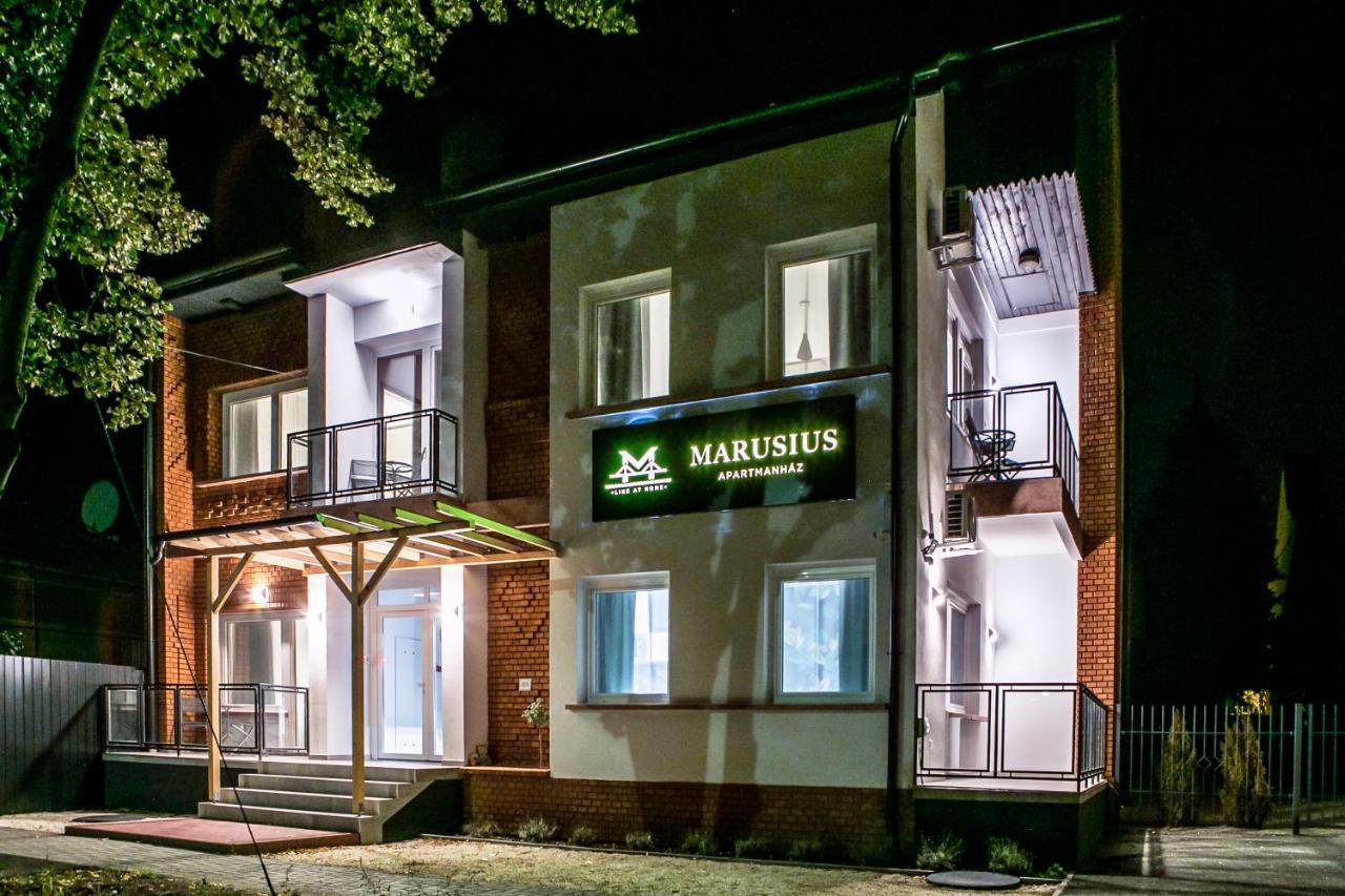Marusius Apartmanhaz Makó Екстериор снимка
